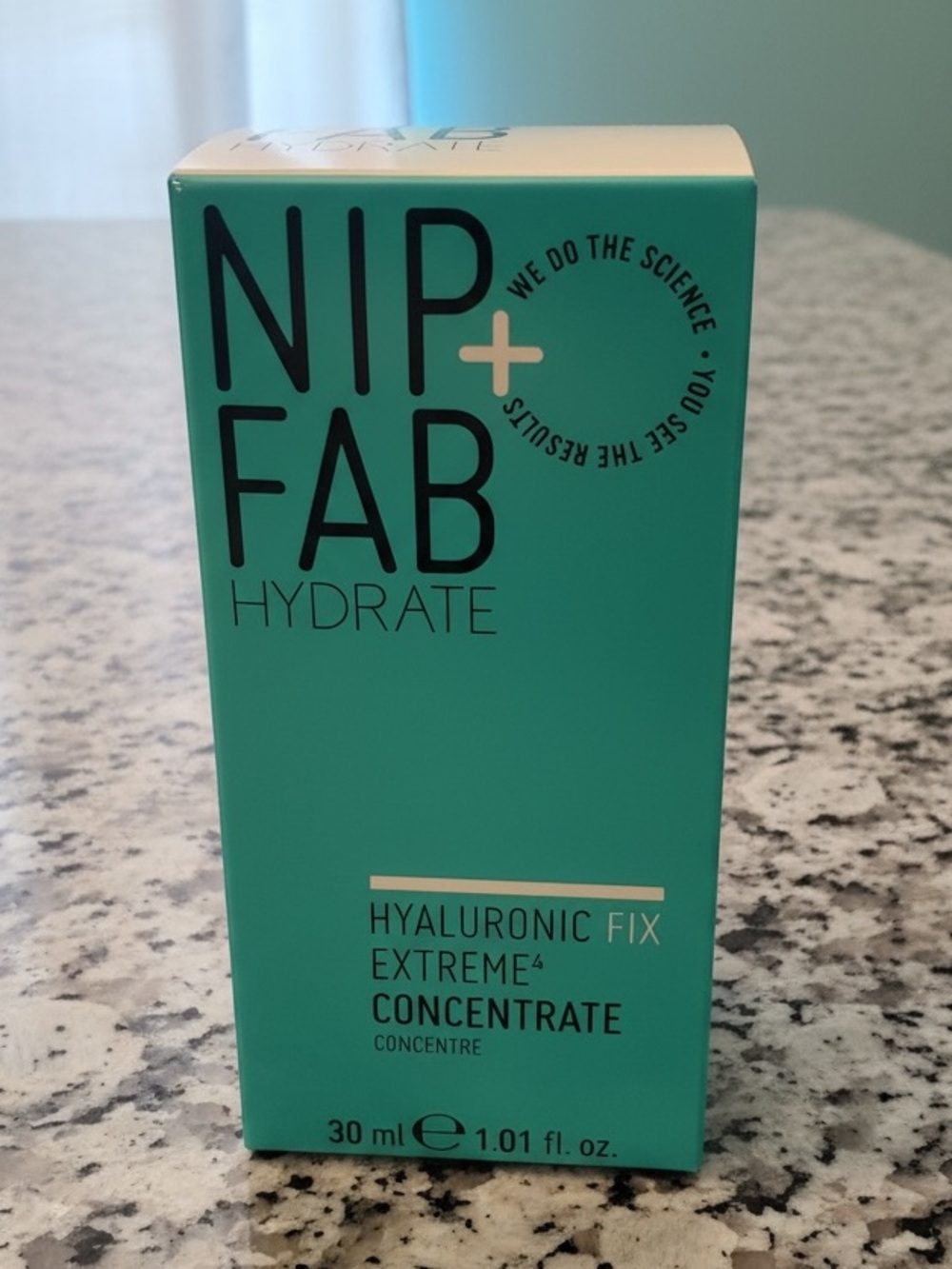 NIP+FAB Hydrate Hyaluronic Fix Extreme Concentrate - Teal Packaging
